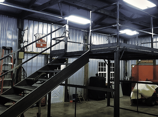 Steel Staircase and Platorm with Secure Railing